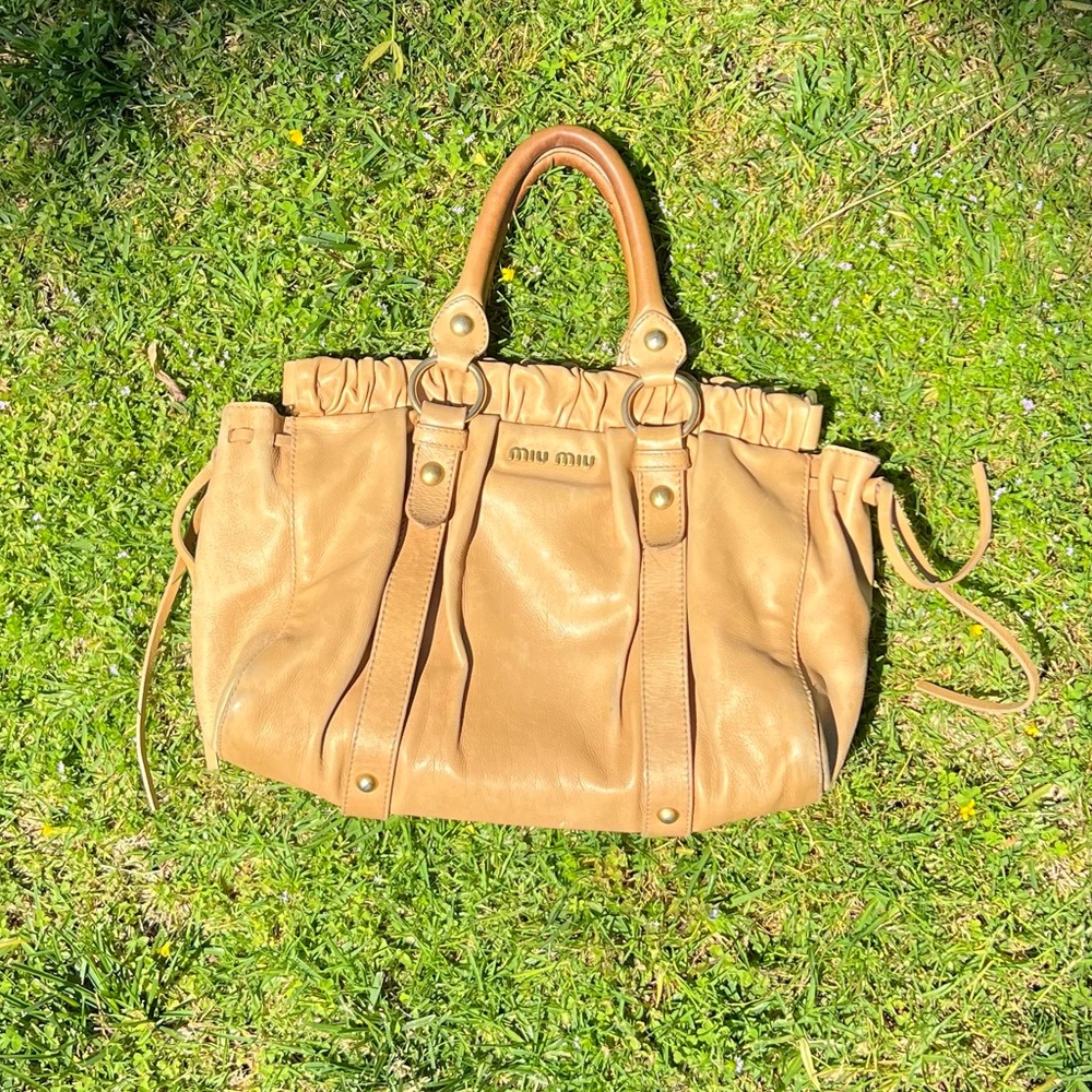 vintage MIU MIU tan leather purse
